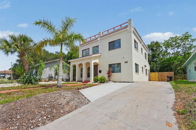 1018 7TH AVENUE S, St Petersburg, FL 33705