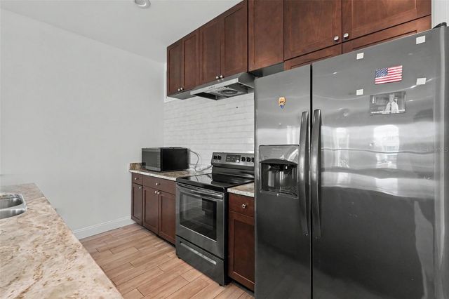 1018 7TH AVENUE S, St Petersburg, FL 33705