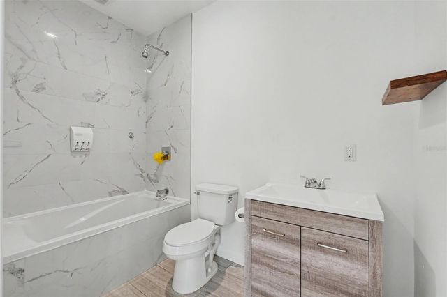 1018 7TH AVENUE S, St Petersburg, FL 33705