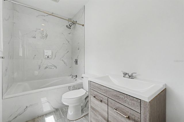 1018 7TH AVENUE S, St Petersburg, FL 33705