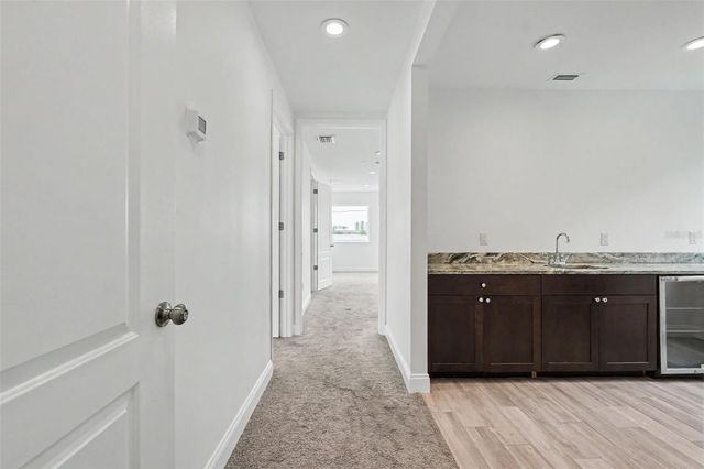 1018 7TH AVENUE S, St Petersburg, FL 33705