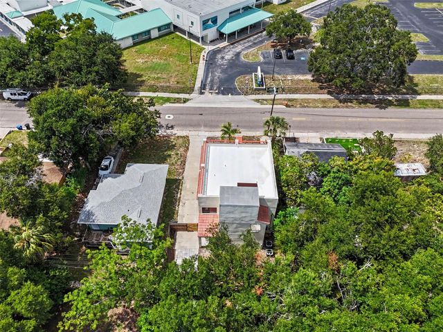 1018 7TH AVENUE S, St Petersburg, FL 33705