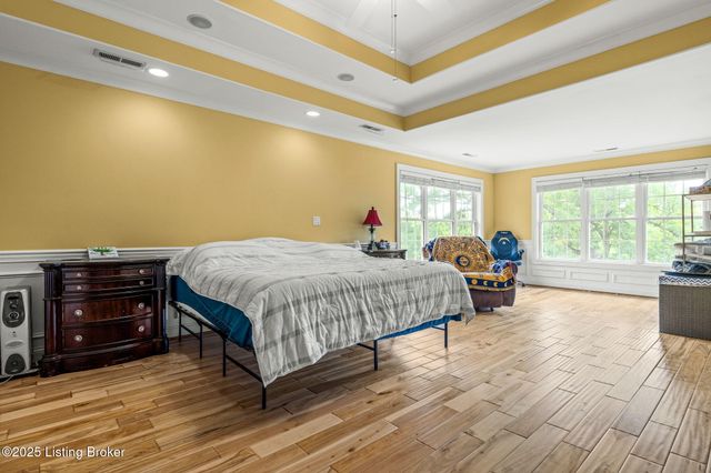 4820 Stanley Farm Ct, La Grange, KY 40031