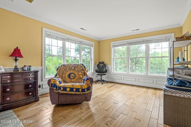 4820 Stanley Farm Ct, La Grange, KY 40031