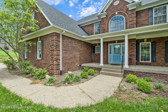 4820 Stanley Farm Ct, La Grange, KY 40031