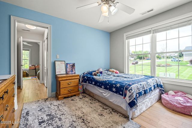 4820 Stanley Farm Ct, La Grange, KY 40031