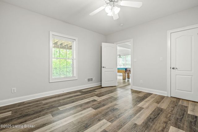 4820 Stanley Farm Ct, La Grange, KY 40031