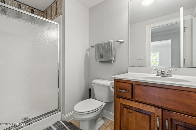 4820 Stanley Farm Ct, La Grange, KY 40031