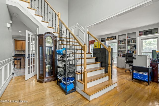 4820 Stanley Farm Ct, La Grange, KY 40031