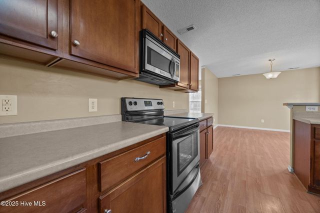 241 Scott Jenkins Road, Jacksonville, NC 28540