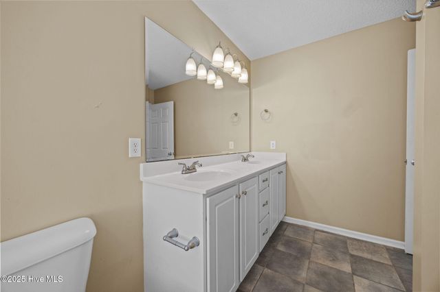 241 Scott Jenkins Road, Jacksonville, NC 28540