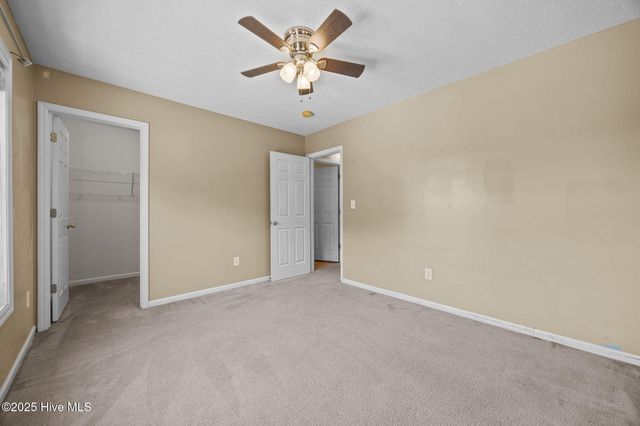 241 Scott Jenkins Road, Jacksonville, NC 28540
