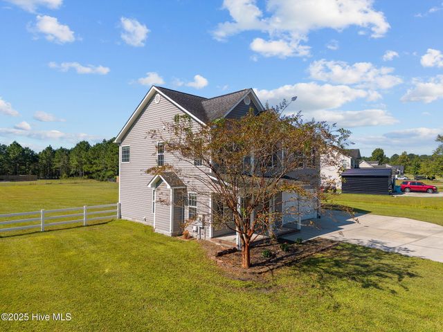 241 Scott Jenkins Road, Jacksonville, NC 28540