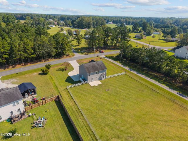 241 Scott Jenkins Road, Jacksonville, NC 28540