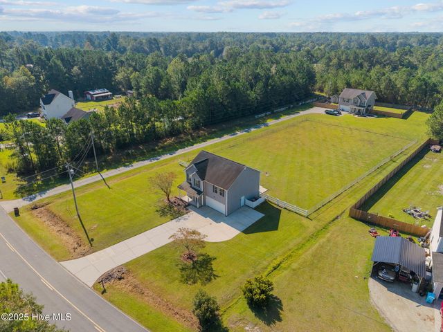 241 Scott Jenkins Road, Jacksonville, NC 28540