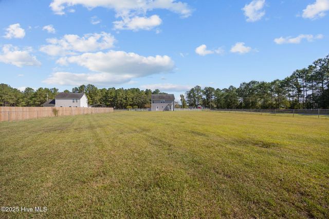 241 Scott Jenkins Road, Jacksonville, NC 28540