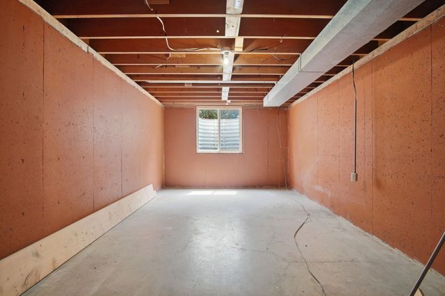 1710 S Bannen Rd, Veradale, WA 99037