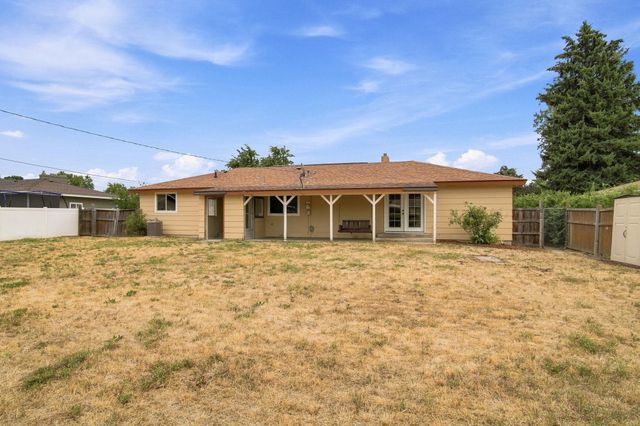 1710 S Bannen Rd, Veradale, WA 99037