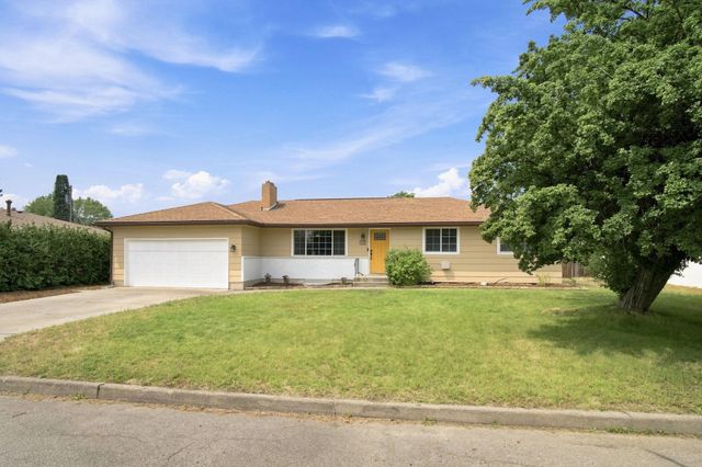 1710 S Bannen Rd, Veradale, WA 99037