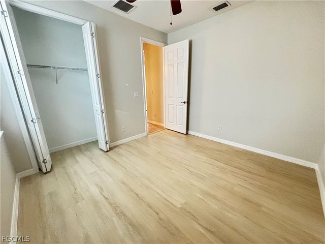 2108 SW 28th TER, Cape Coral, FL 33914