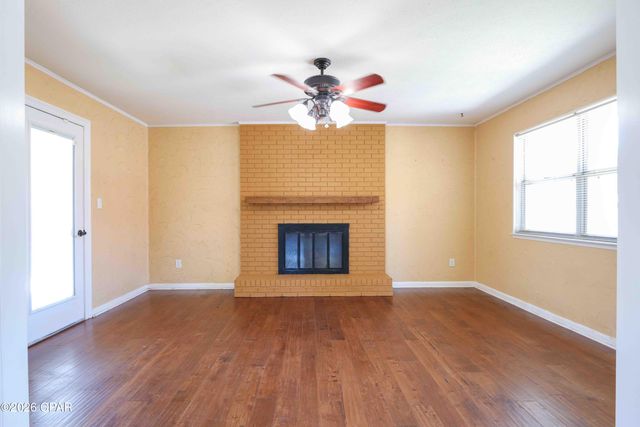 1856 Airport Circle, Panama City, FL 32405