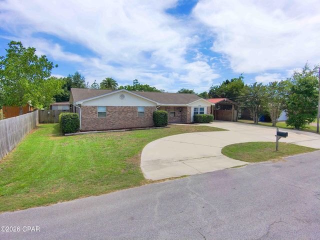 1856 Airport Circle, Panama City, FL 32405