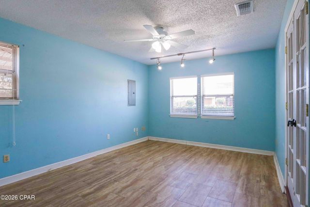 1856 Airport Circle, Panama City, FL 32405