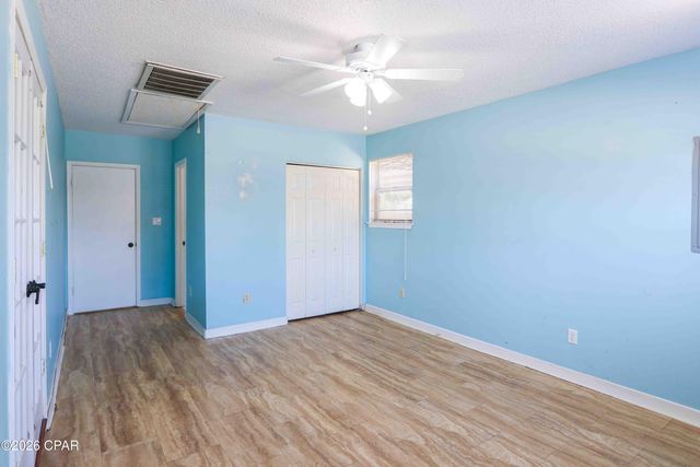 1856 Airport Circle, Panama City, FL 32405