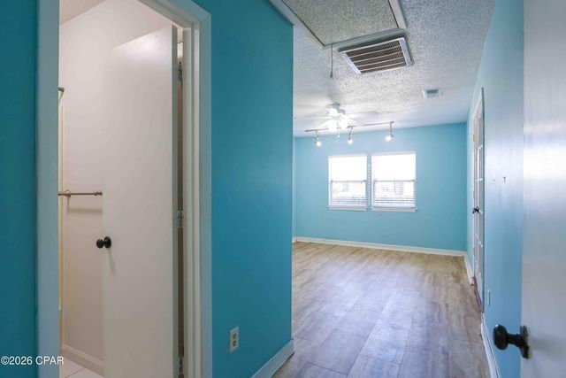 1856 Airport Circle, Panama City, FL 32405
