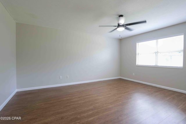 1856 Airport Circle, Panama City, FL 32405