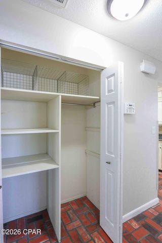 1856 Airport Circle, Panama City, FL 32405