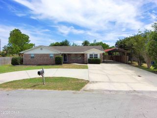 1856 Airport Circle, Panama City, FL 32405