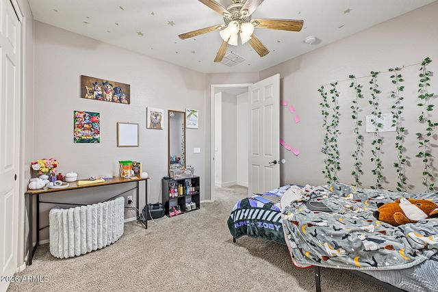 30519 N GUNDERSON Drive, San Tan Valley, AZ 85143