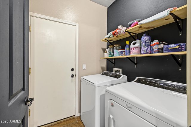 30519 N GUNDERSON Drive, San Tan Valley, AZ 85143
