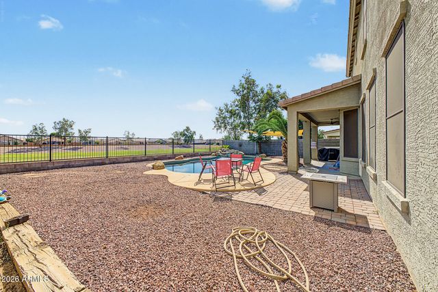 30519 N GUNDERSON Drive, San Tan Valley, AZ 85143