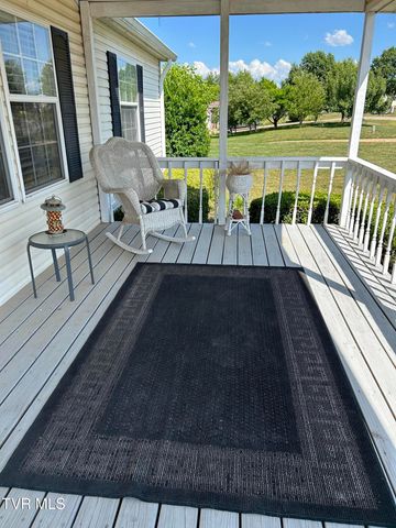 210 Ebenezer Loop, Chuckey, TN 37641