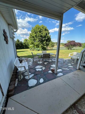210 Ebenezer Loop, Chuckey, TN 37641