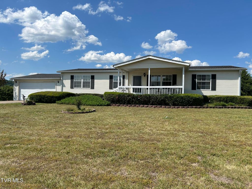 210 Ebenezer Loop, Chuckey, TN 37641