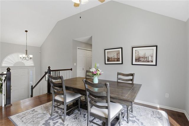 2301 SW Tracker Lane, Lee's Summit, MO 64082