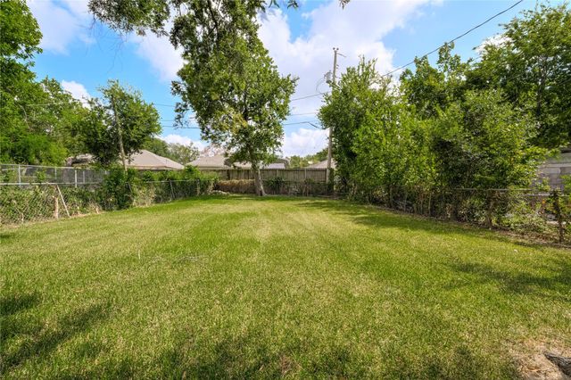 4325 Kay Circle, Houston, TX 77051