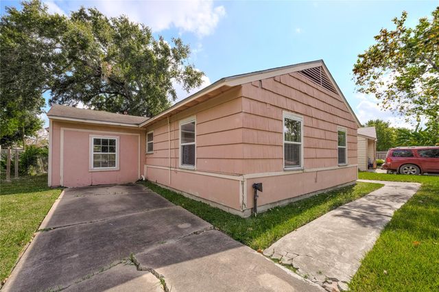 4325 Kay Circle, Houston, TX 77051