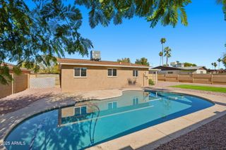 4743 W Shaw Butte Drive, Glendale, AZ 85304