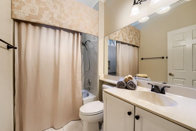 156 Great Frontier Drive, Georgetown, TX 78633