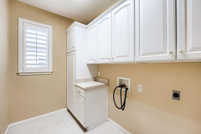156 Great Frontier Drive, Georgetown, TX 78633