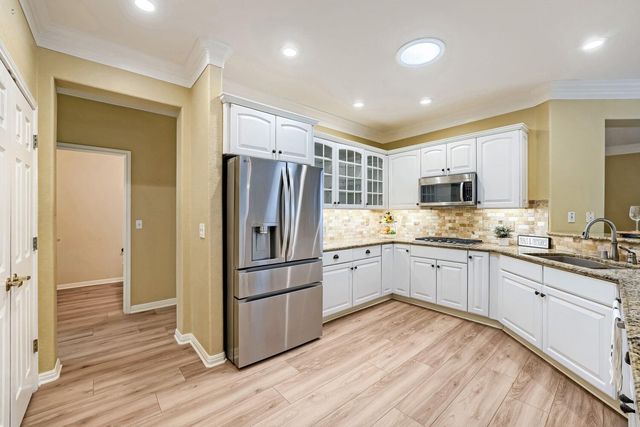 156 Great Frontier Drive, Georgetown, TX 78633
