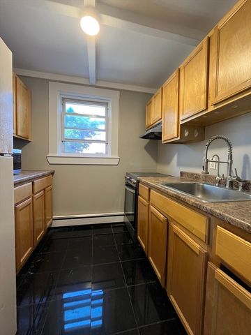 99 Laighton St 2, Lynn, MA 01902