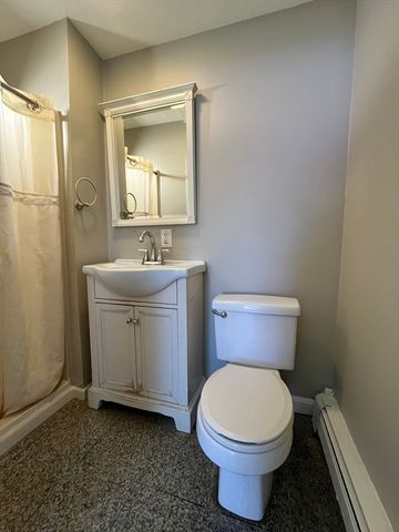 99 Laighton St 2, Lynn, MA 01902