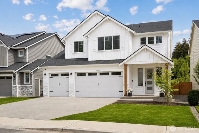 17409 129th Avenue E, Puyallup, WA 98374