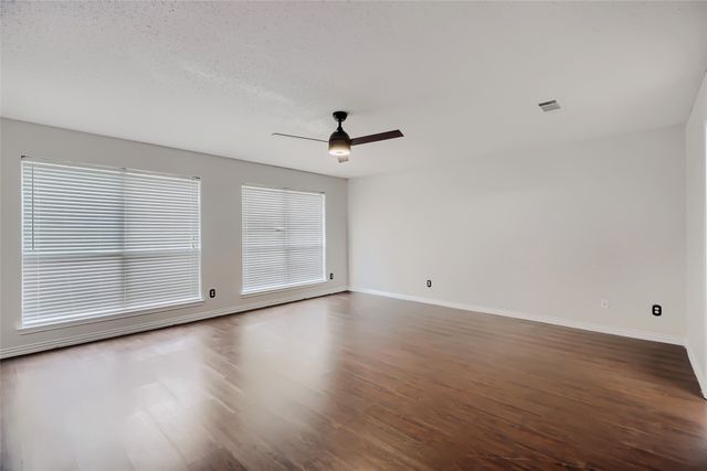 1614 Powder Horn Lane, Arlington, TX 76018