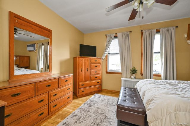 6451 58th Road, Maspeth, NY 11378